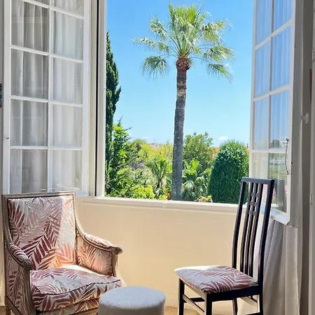 Hotel Des Mimosas 3*