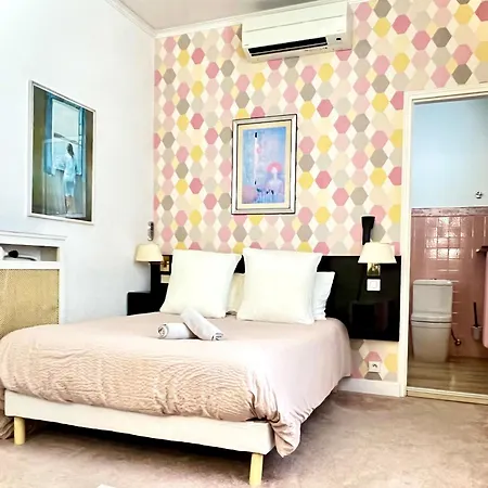Des Mimosas 3* جوان ليه باه