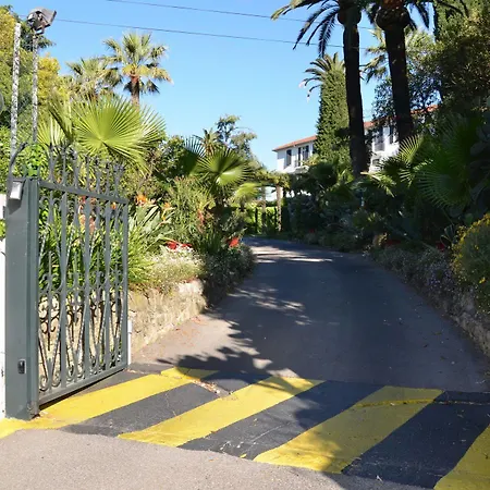 Des Mimosas Hotel