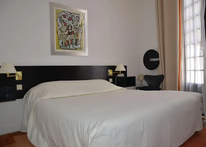 Hotel Des Mimosas 3*